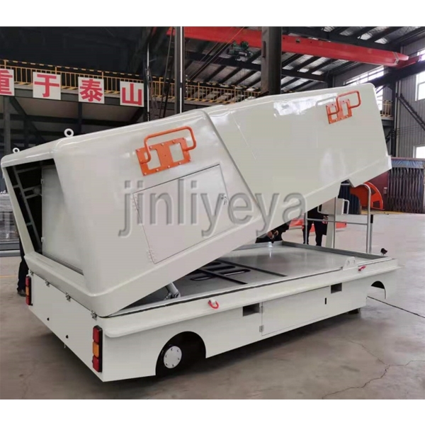 哈尔滨重点单位多功能装备车